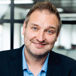 Portrait photo of Paul Butters